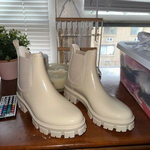 cream rubber booties